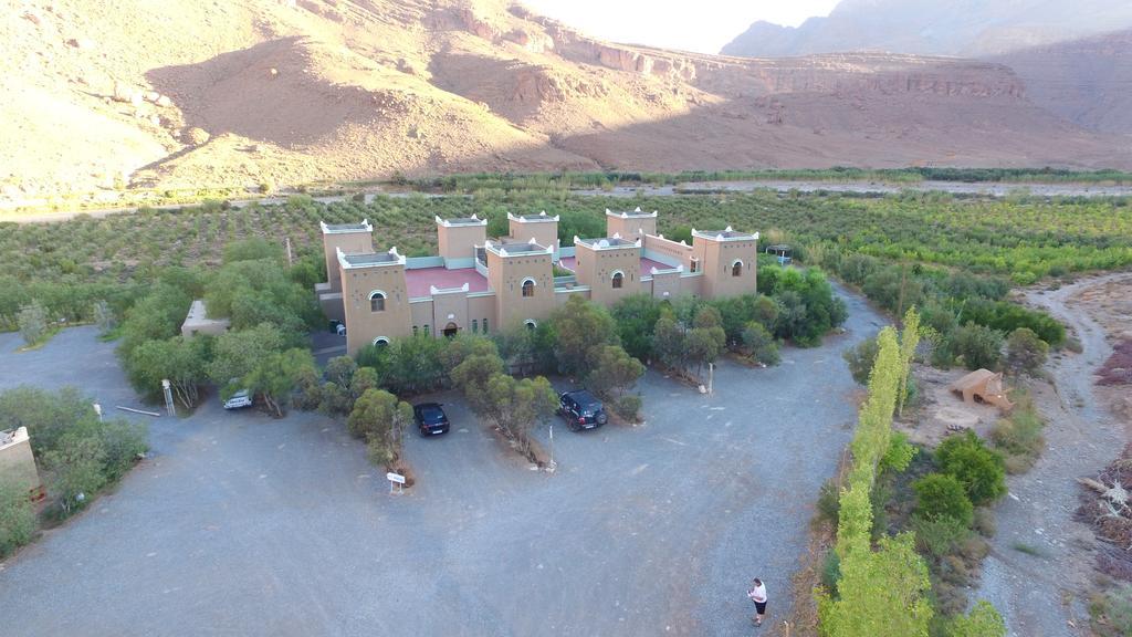 Kasbah Hotel Camping Jurassique Ifri Ngoại thất bức ảnh